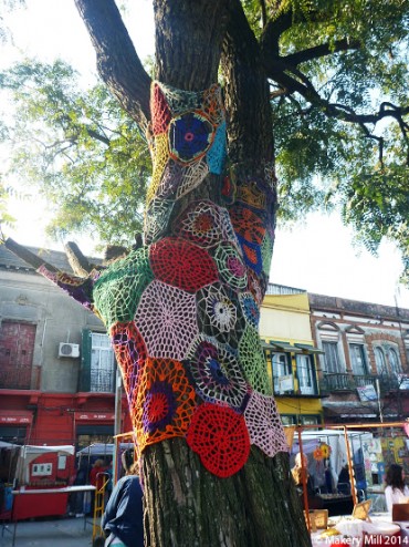 Knitted tree